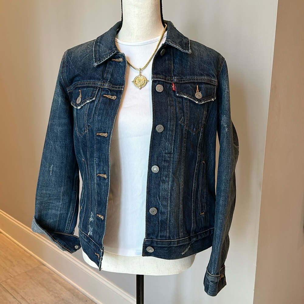 Levi’s denim jacket
